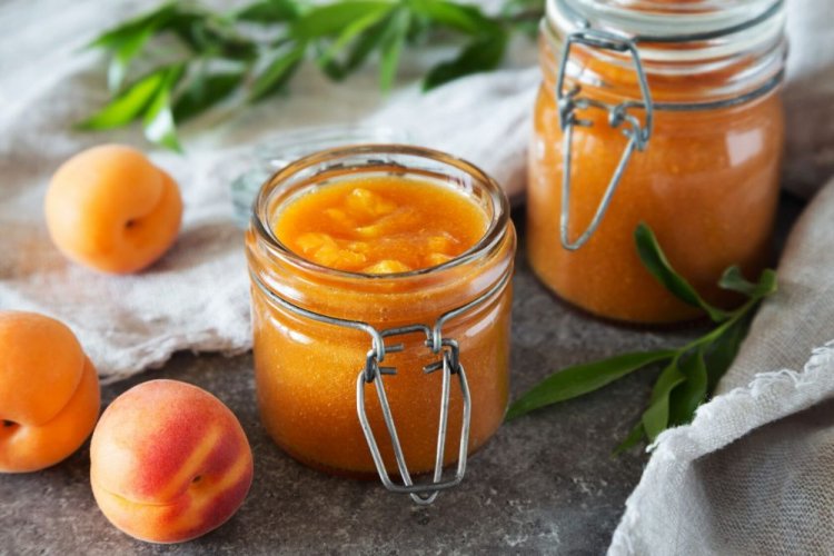 Apricot Jam with Gelling Sugar