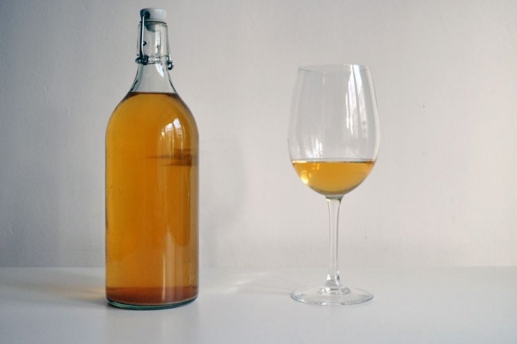 Aprikosenwein mit Fruktose