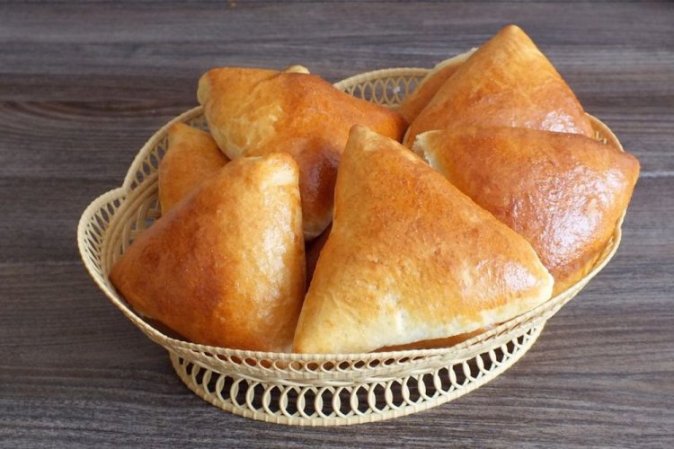 Pirozhki de Cuaresma con mermelada
