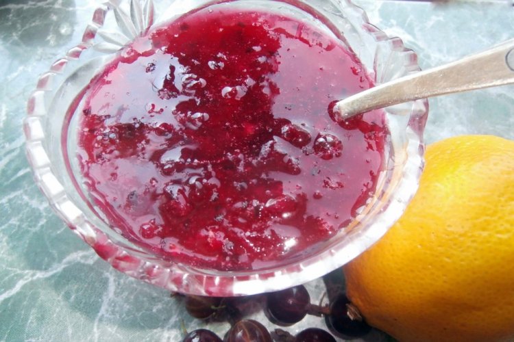 Confitura de grosella con limón