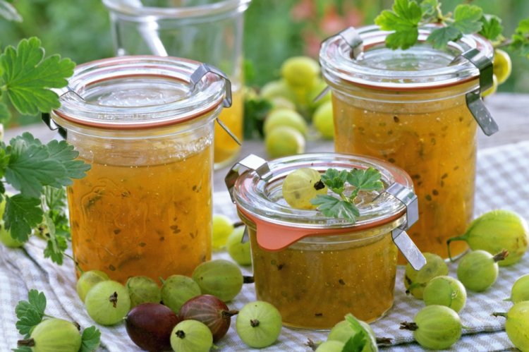 Confitura de grosella con menta