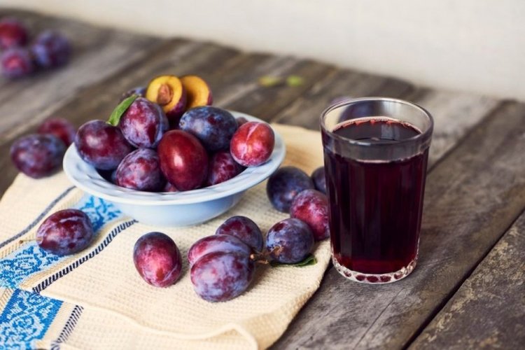 Vino de mermelada de ciruela