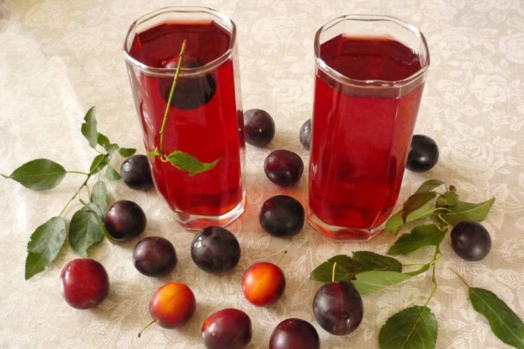 Compota de ciruela cereza con pimienta de Jamaica sin azúcar