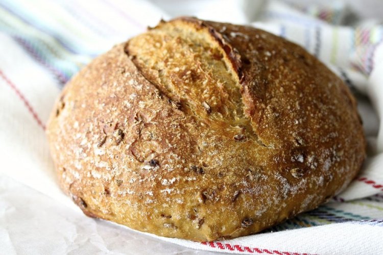 Lenten Rye Bread with Flax Seeds