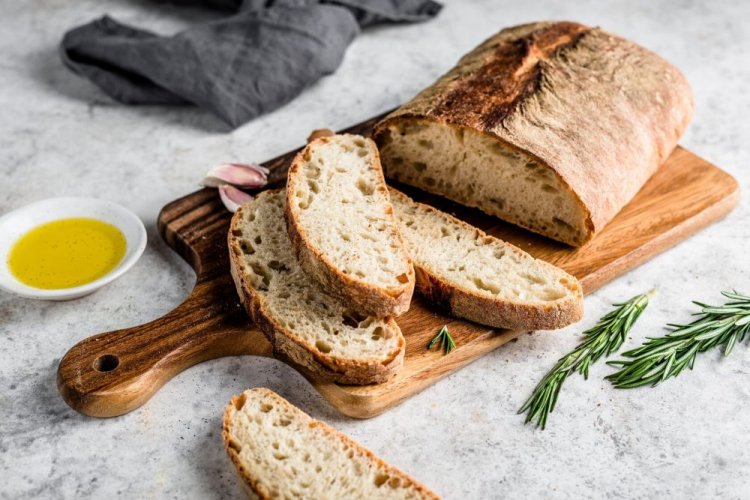 Homemade Bread without Milk and Eggs
