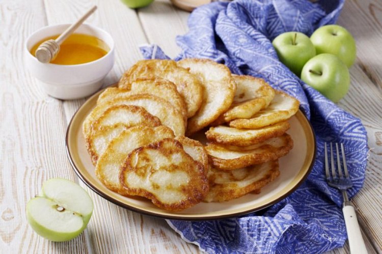 Apple Fritters