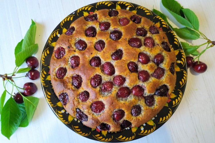 Poppy Seed and Cherry Pie