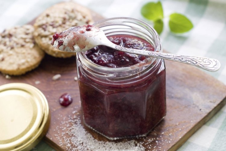 Cherry Jam with Pectin