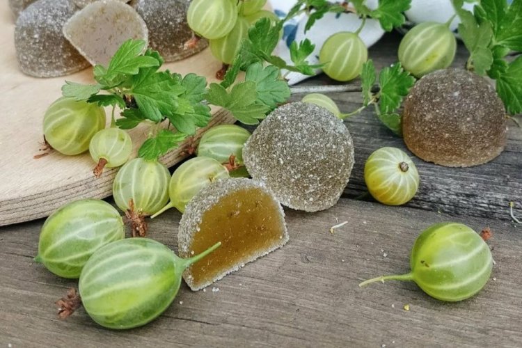 Gooseberry and Orange Marmalade