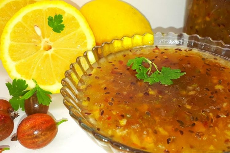 Mermelada de grosella con limón y menta