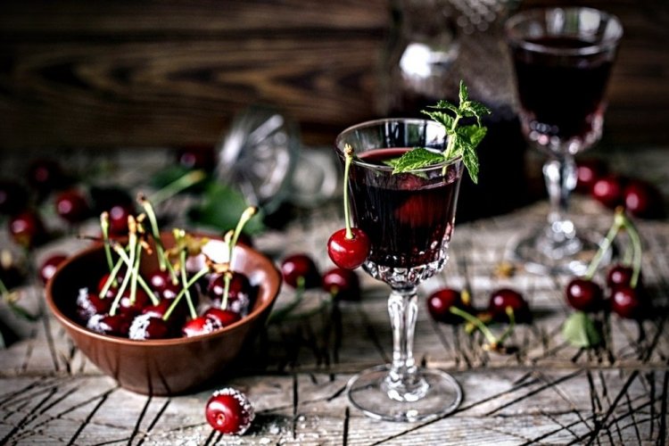 Quick Cherry Liqueur