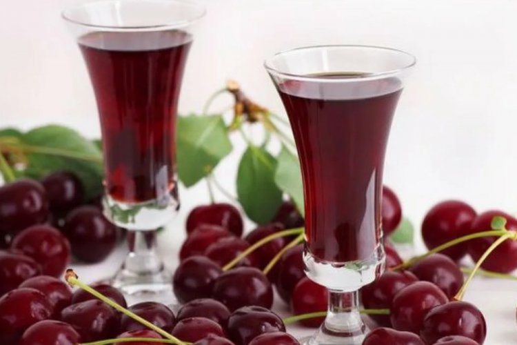 Cherry Pit Liqueur with Wine