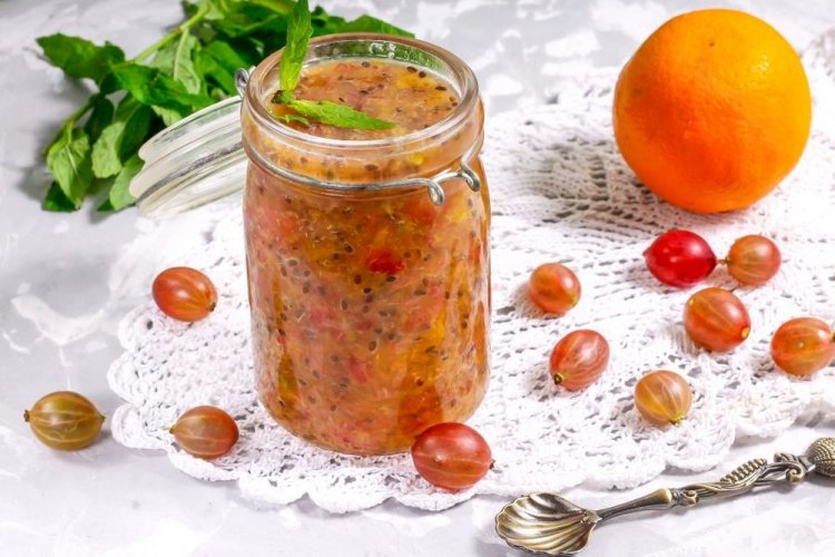 Gooseberry Jelly with Orange