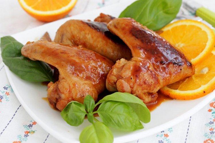 Alitas de pollo en zumo de naranja