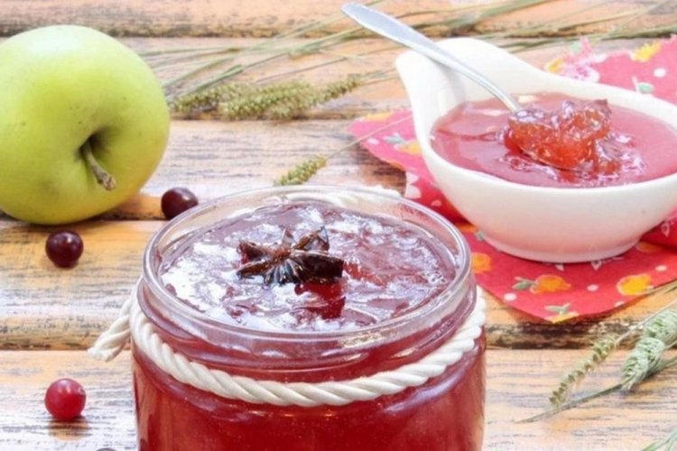 Apple and Cranberry Jam