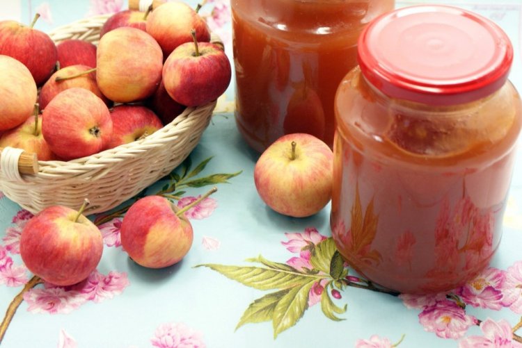 Apple Jam with Mint