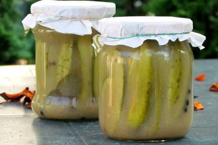 Cucumbers with Citric Acid and Dry Mustard