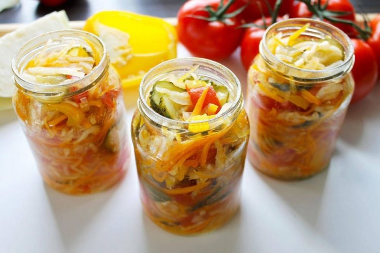 Kubanischer Salat für den Winter