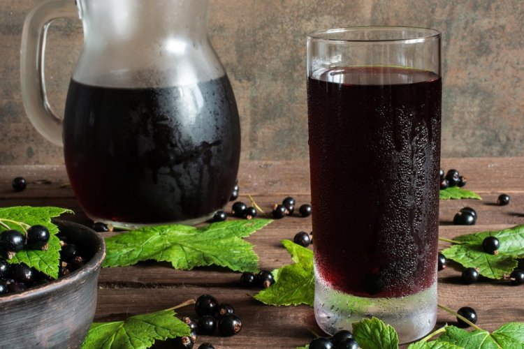Sugar-Free Blackcurrant Juice for Winter