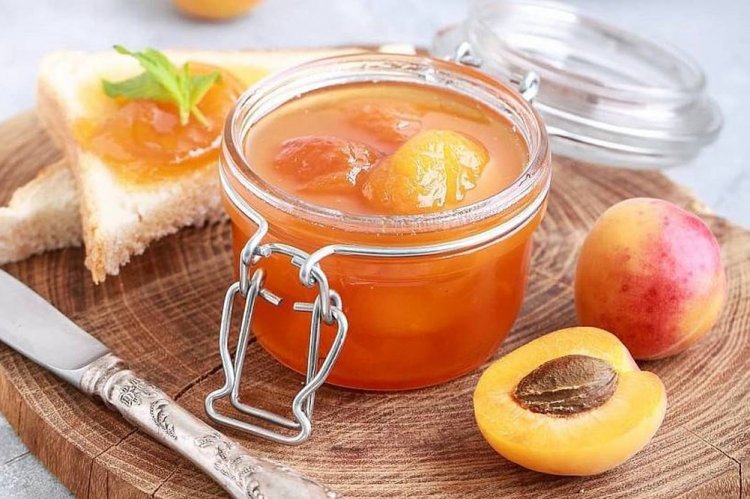 Aprikosen-Fünf-Minuten-Marmelade mit Gelfix