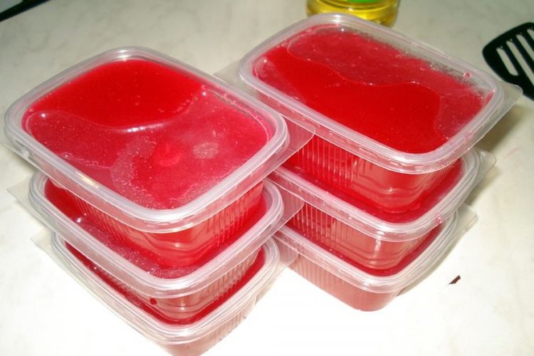 Puré congelado de grosella espinosa con azúcar