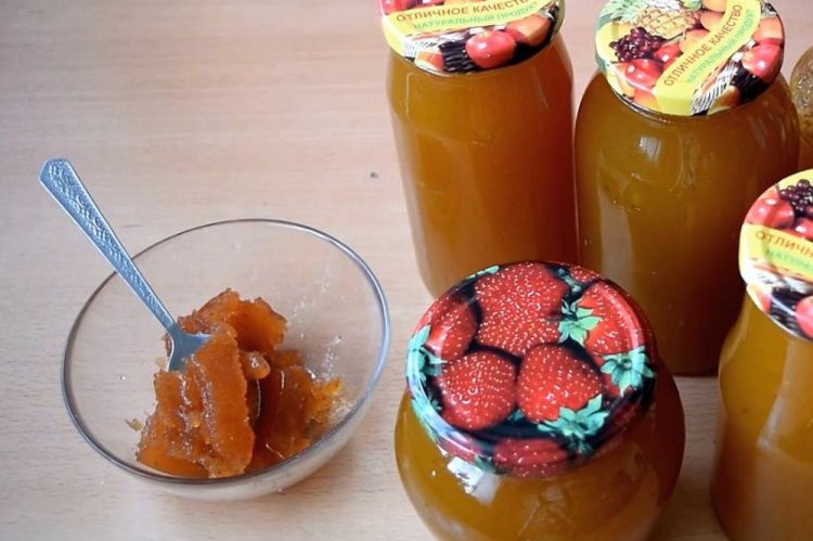 Marmelade aus gebackenen Ranetkas