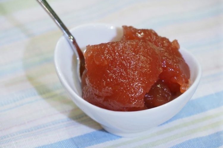 Ranetka- und Aprikosenmarmelade