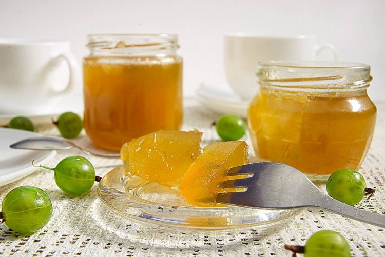 Mermelada de grosella con pectina