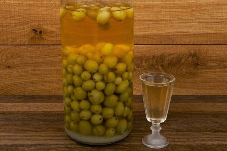 Licor de grosella espinosa sin alcohol