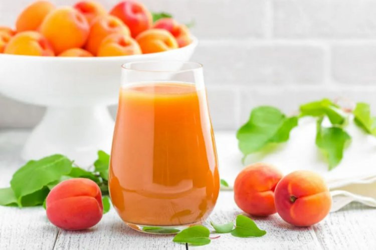 Apricot Juice with Sugar and Citric Acid