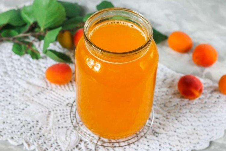 Apricot and Apple Juice