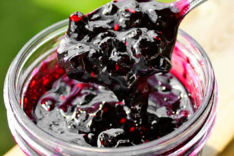 Dicke Felsenbirnenmarmelade – klassisches Rezept