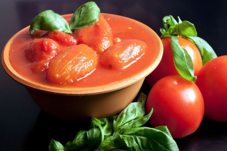 Tomaten im eigenen Saft ohne Essig und Sterilisation