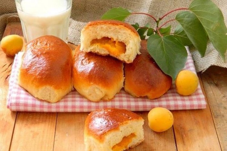 Empanadillas de albaricoque sin levadura