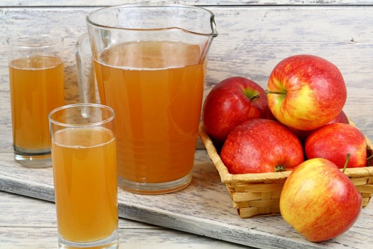 Apple Juice for Winter Using a Meat Grinder