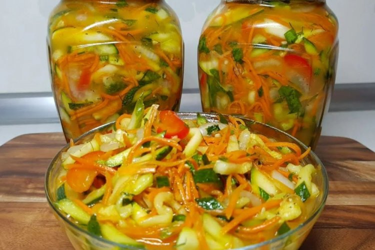 Korean Salad with Tomatoes, Cucumbers, and Zucchini for Winter