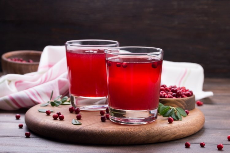 15 Rezepte für Preiselbeersaft, die jedem schmecken werden