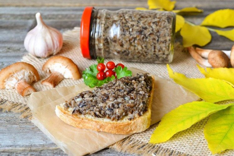 Caviar de setas de miel con ácido cítrico