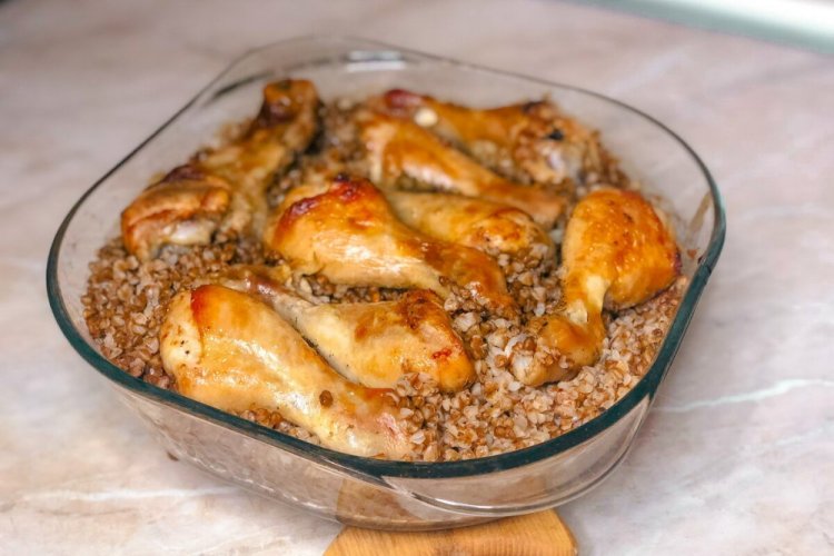 Chicken Drumsticks with Buckwheat in the Oven