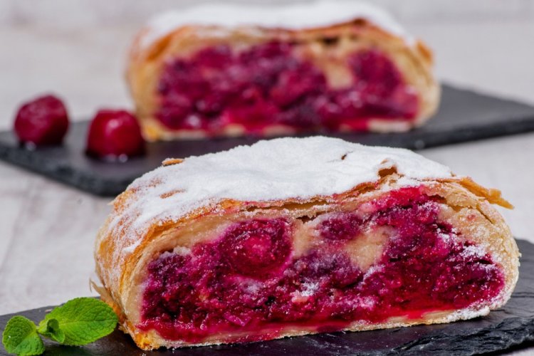 Puff Pastry Strudel with Cherries