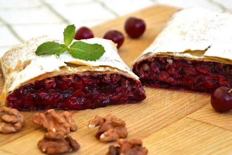 Strudel with Cherries and Walnuts