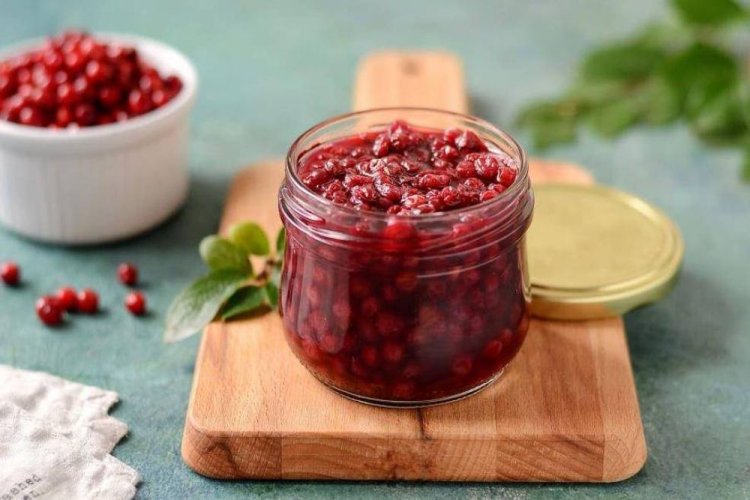 Whole Lingonberries in Sweet Syrup