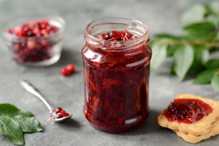 Lingonberry and Carrot Jam
