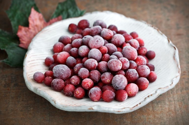 Frozen Cranberries for Winter