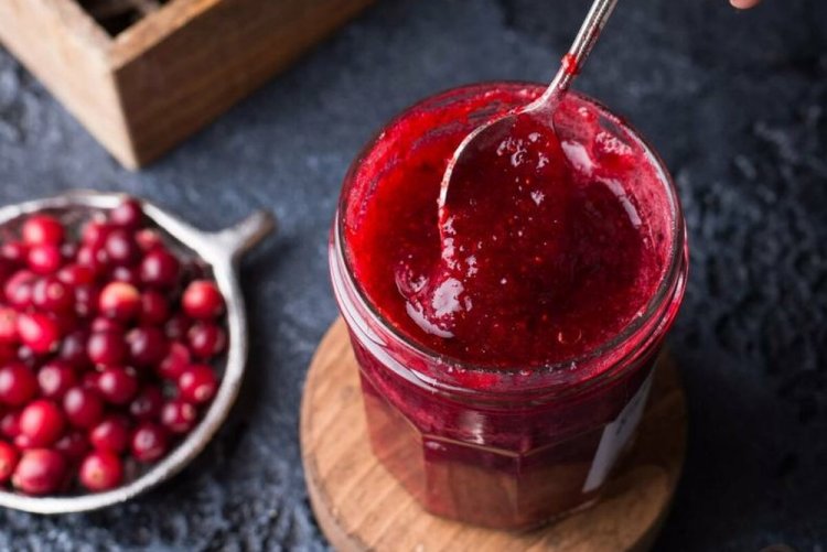Cranberries with Sugar (No Cooking)