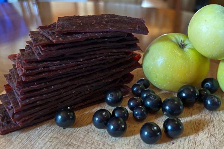 Apfel- und Schwarze Johannisbeer-Pastila