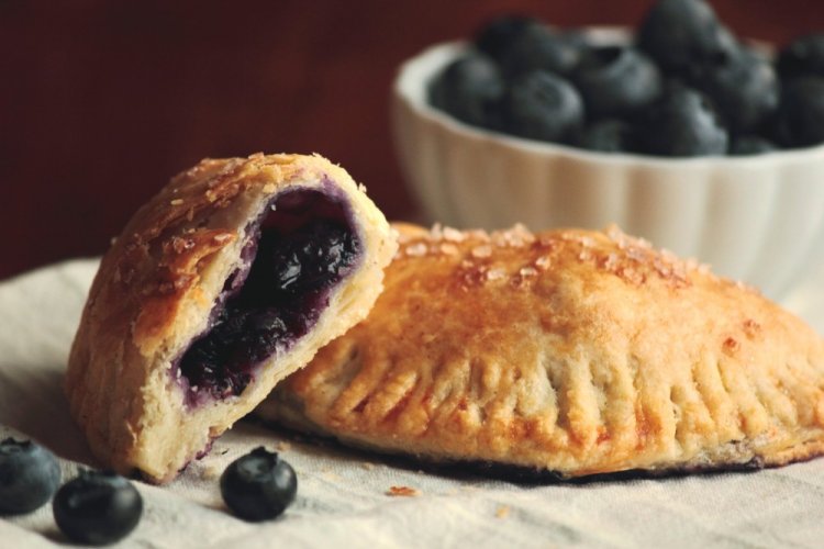 Puff Pastry Blueberry Hand Pies