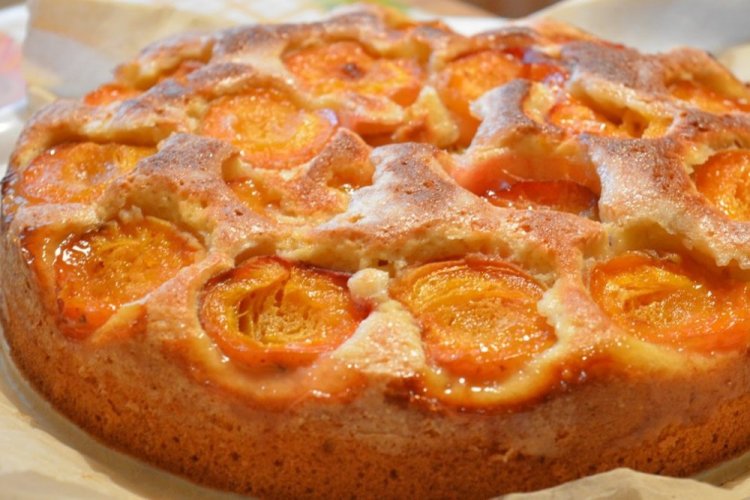 Apricot Charlotte in a Frying Pan