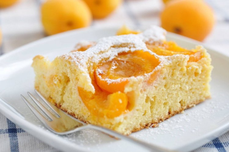 Apricot Charlotte in a Multicooker