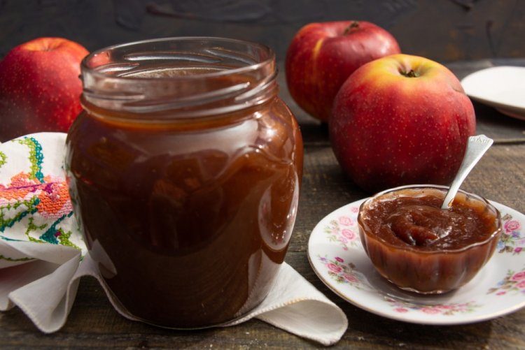 Apple Jam with Cocoa